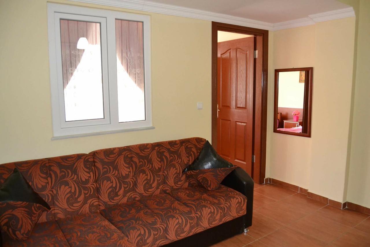 Manyas Suit Motel อาฟซา อดาซิ ภายนอก รูปภาพ